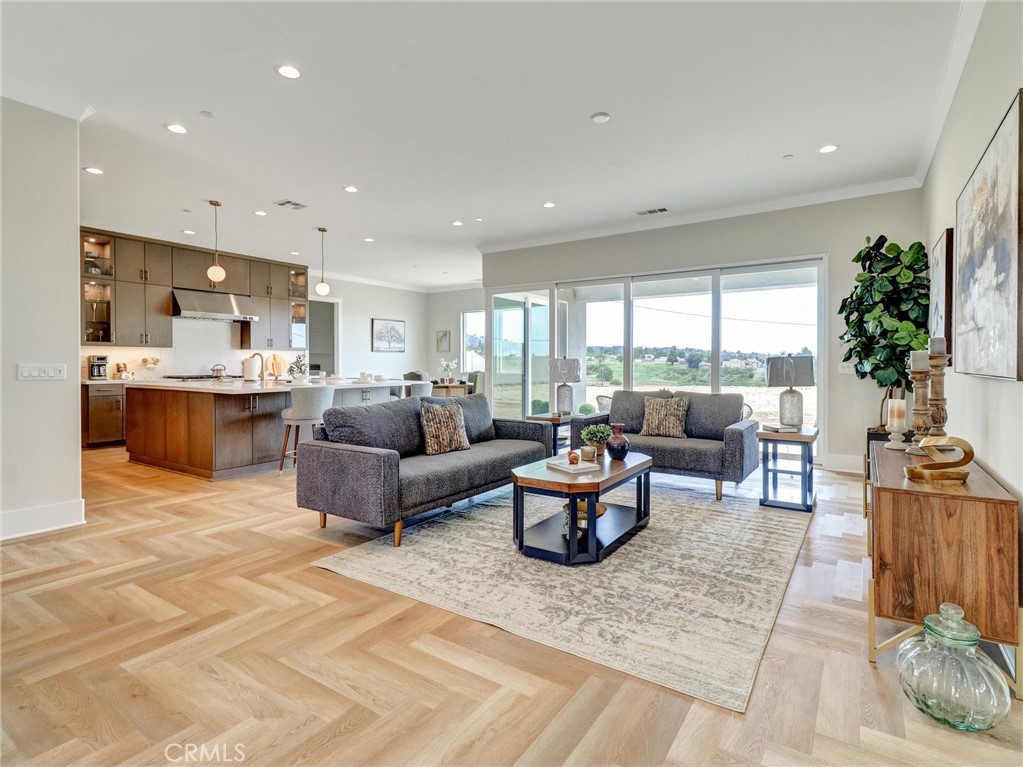 MLS #IV25190073 image #5