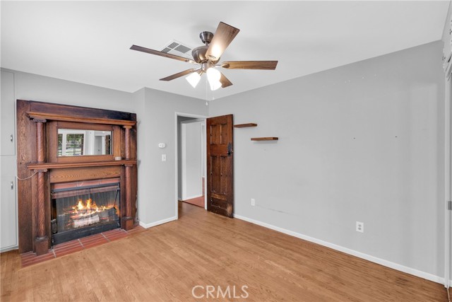 MLS #IV25190654 image #31