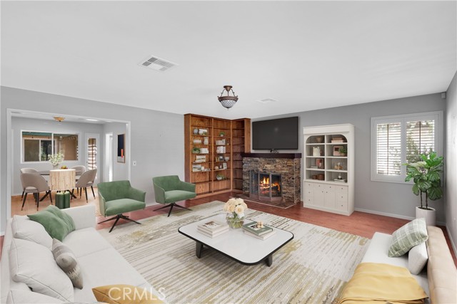 MLS #IV25190654 image #5