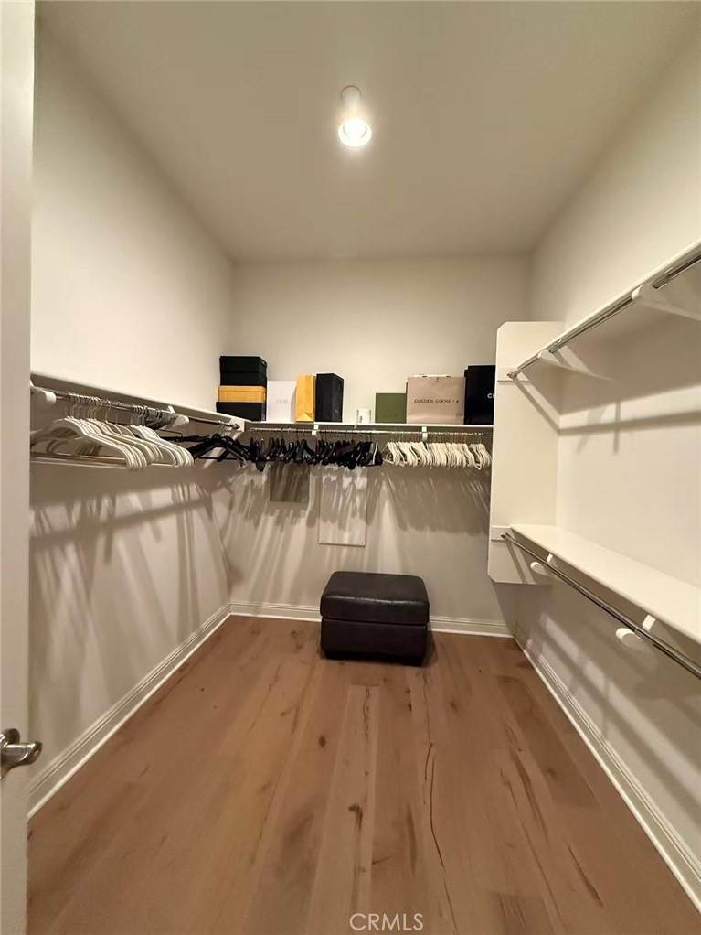 MLS #IV25190945 image #6