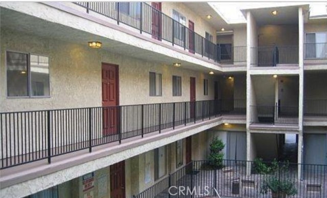 MLS #IV25191038 image #1