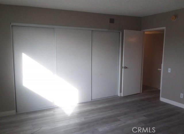 MLS #IV25191038 image #8