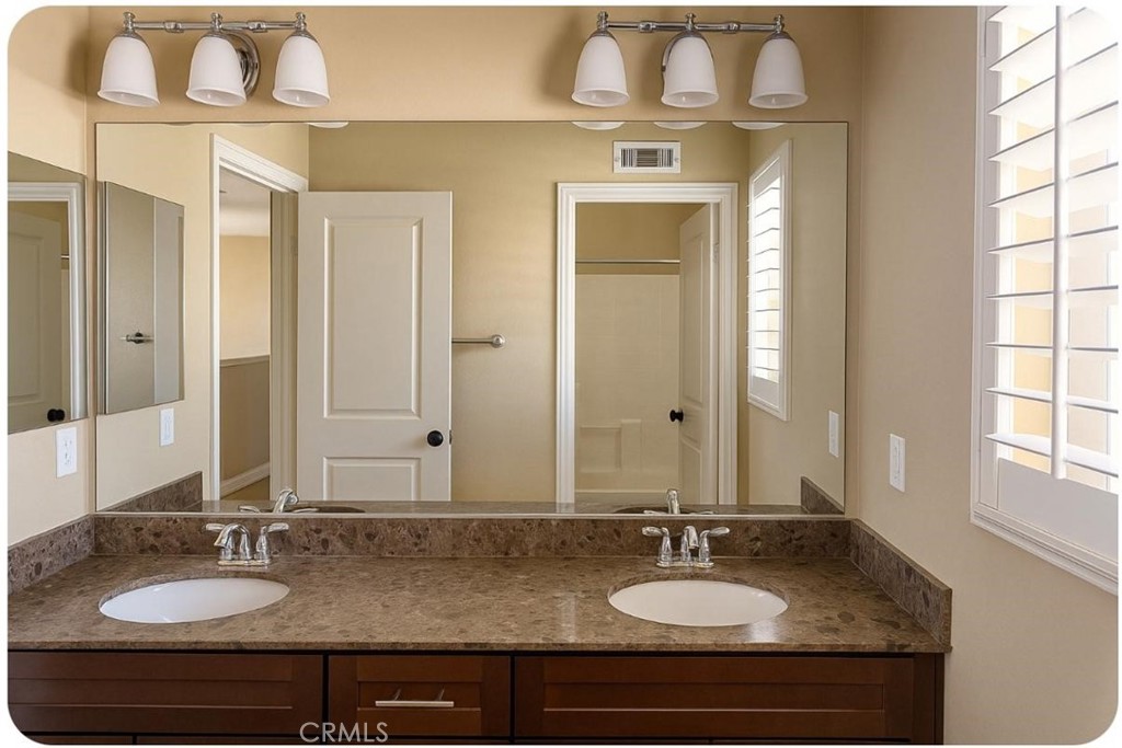 MLS #IV25191413 image #8