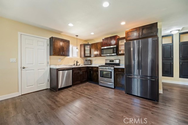 MLS #IV25191593 image #12