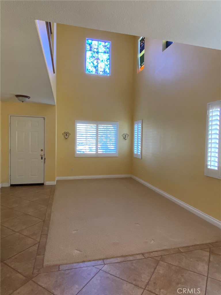 MLS #IV25192010 image #1