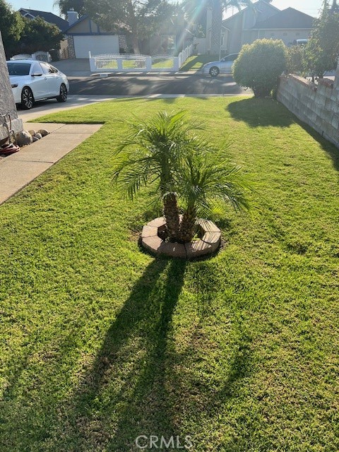 MLS #IV25192725 image #2