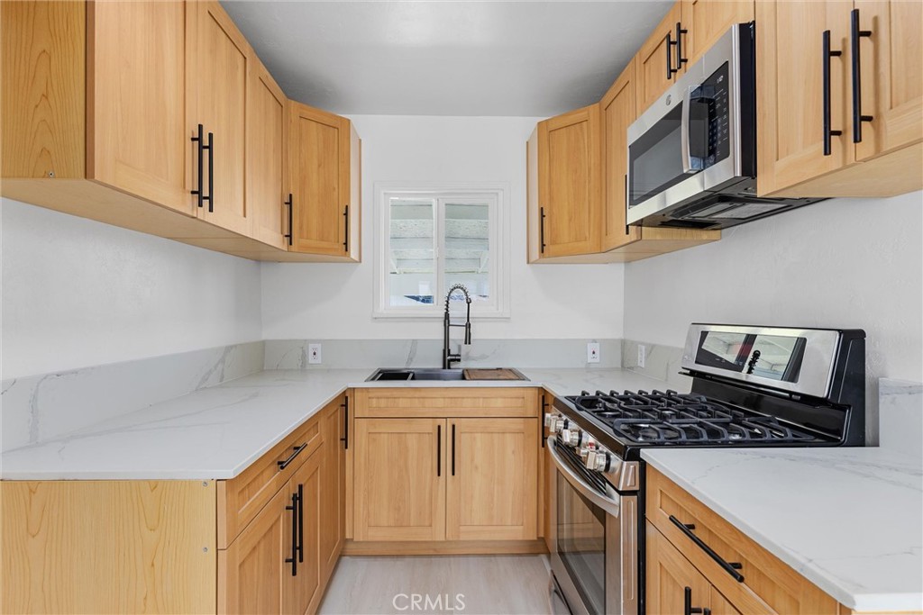 MLS #IV25192808 image #10