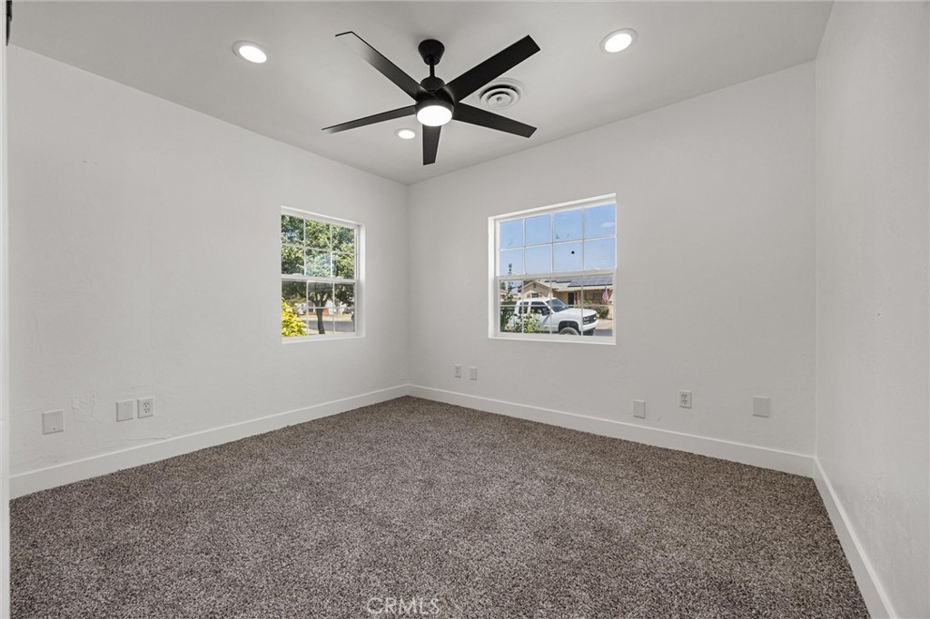 MLS #IV25192808 image #17