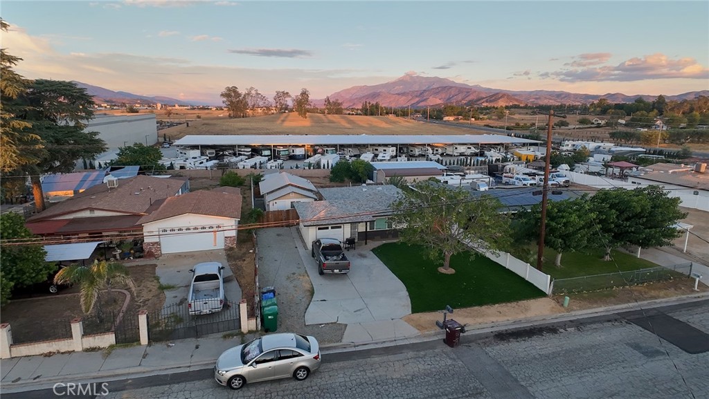 MLS #IV25192995 image #1