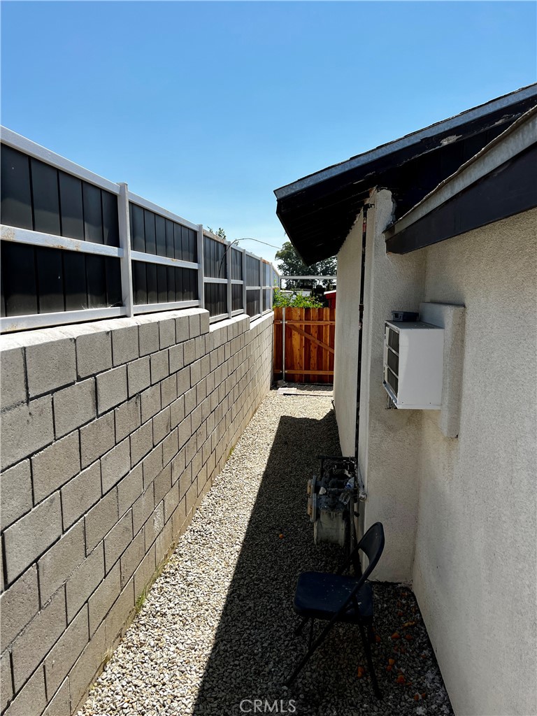 MLS #IV25192995 image #18