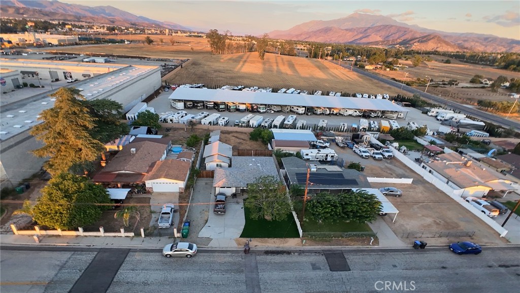 MLS #IV25192995 image #3