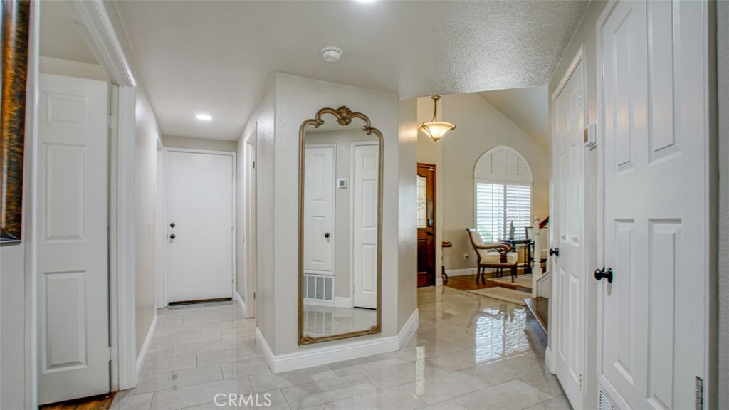 MLS #IV25193487 image #16