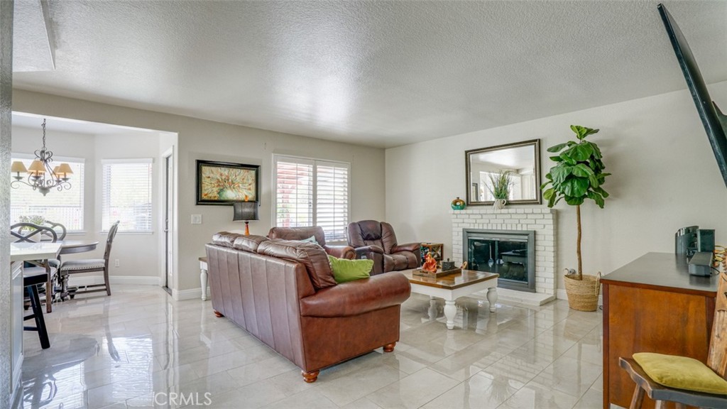 MLS #IV25193487 image #17