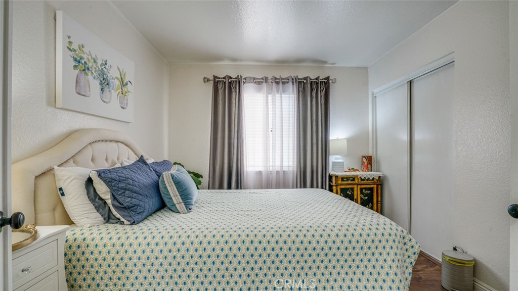 MLS #IV25193487 image #30