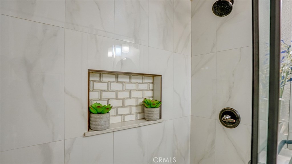 MLS #IV25193487 image #33