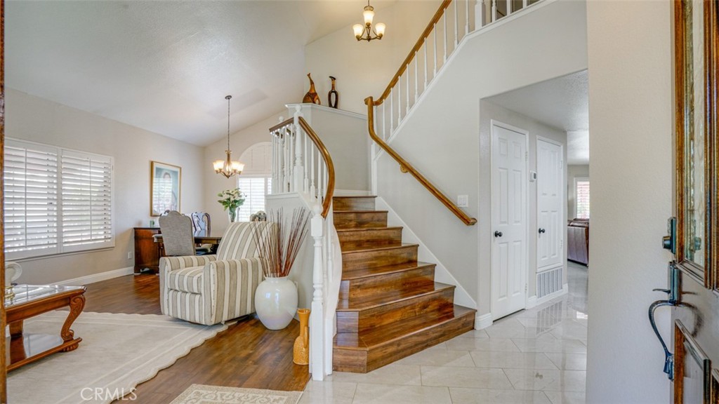 MLS #IV25193487 image #6