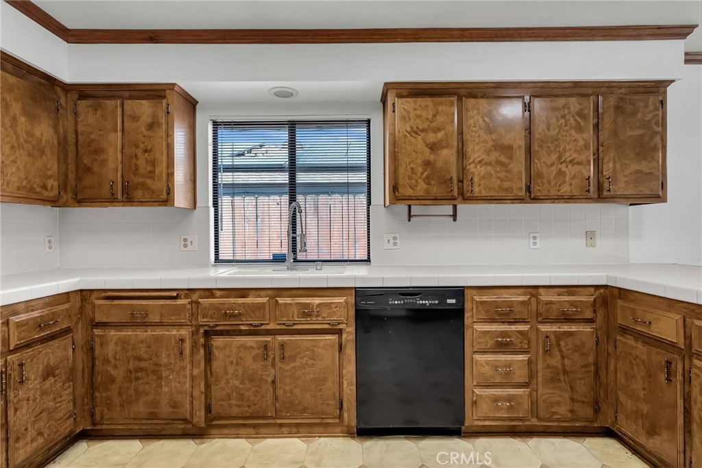 MLS #IV25194016 image #13