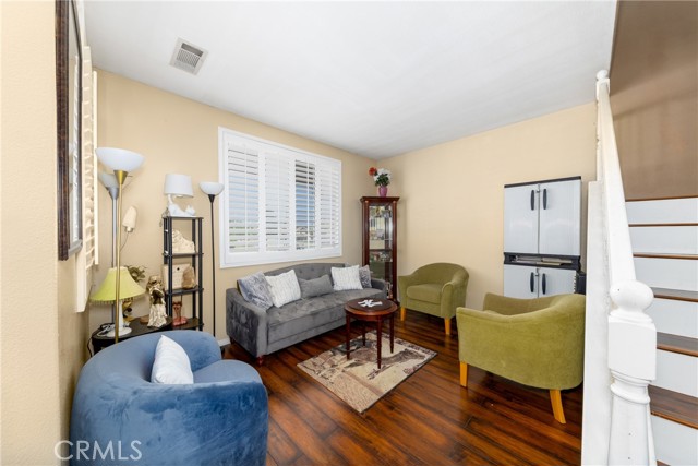 MLS #IV25194492 image #8