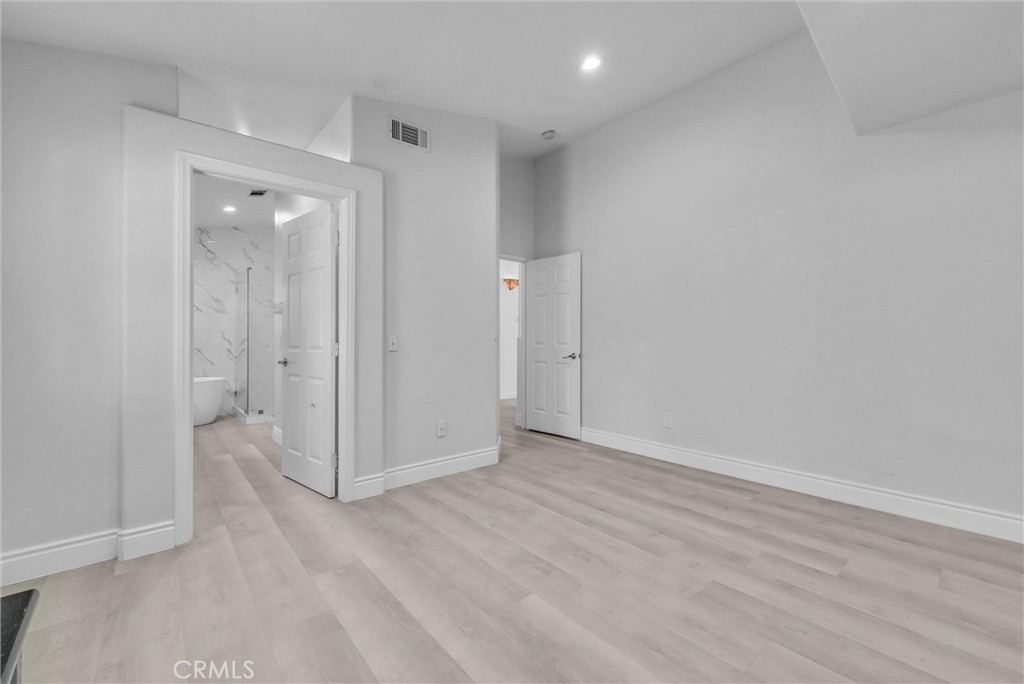 MLS #IV25195106 image #19