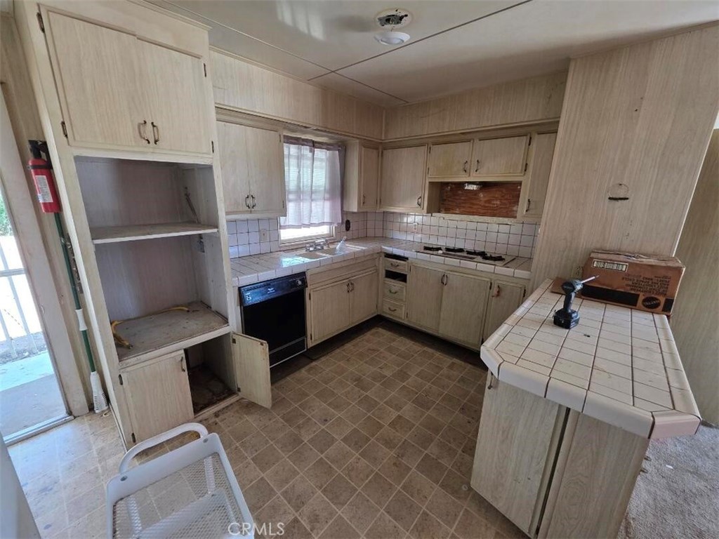 MLS #IV25195599 image #2