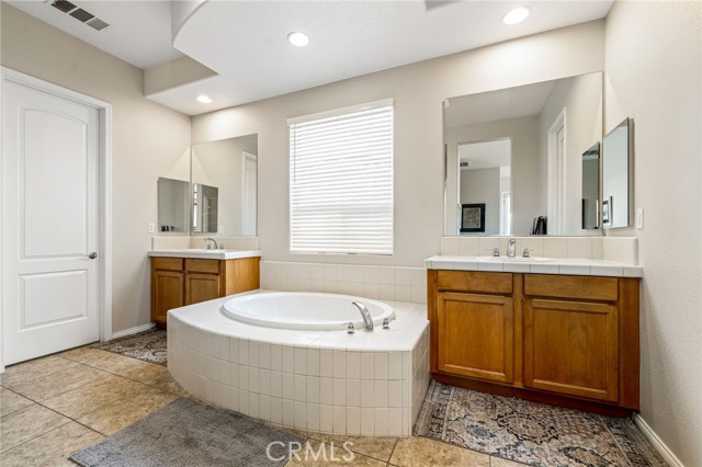 MLS #IV25197370 image #18