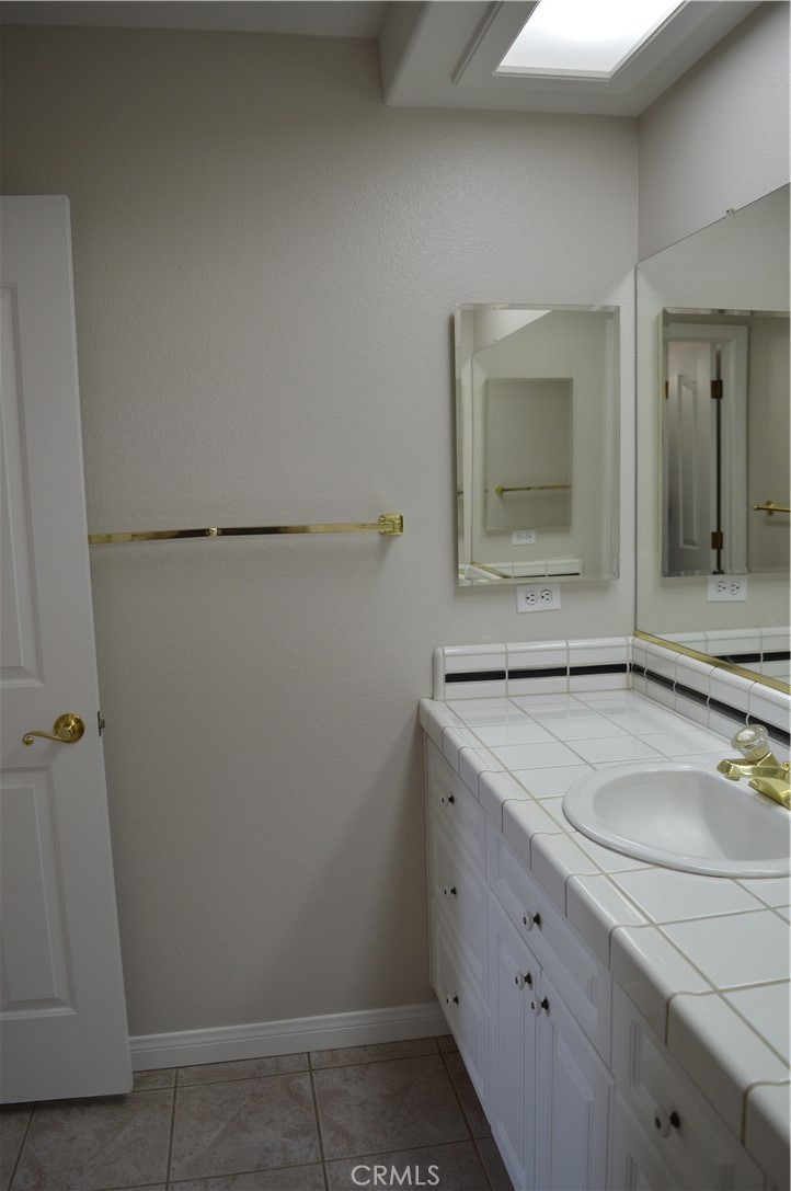 MLS #IV25198231 image #12