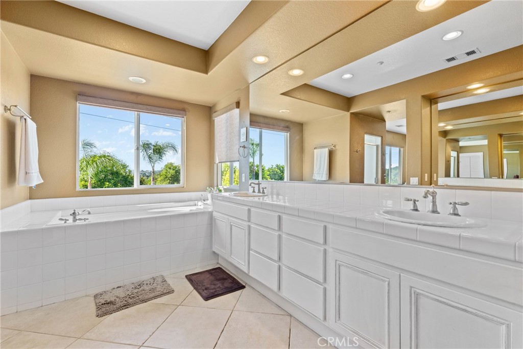 MLS #IV25198842 image #31