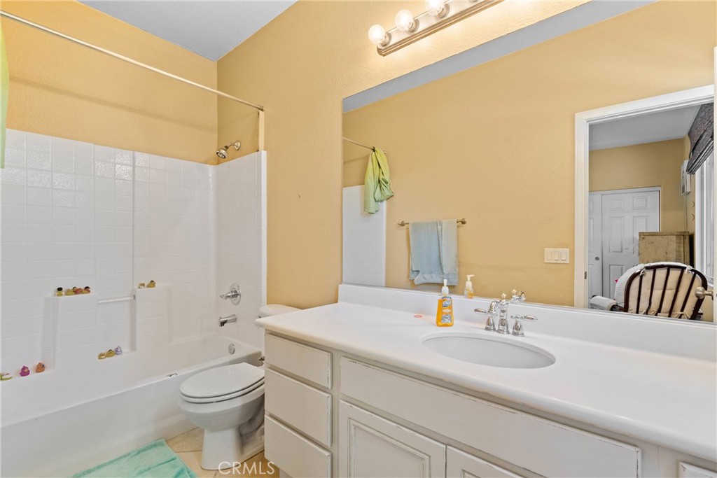 MLS #IV25198842 image #33