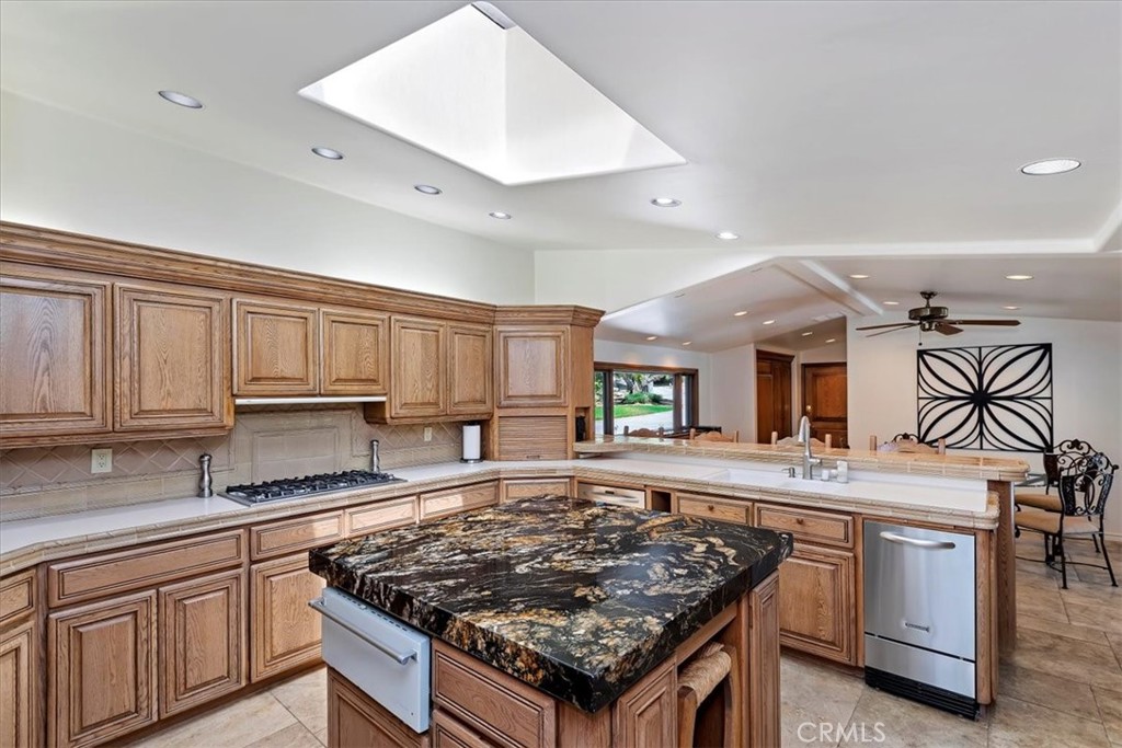 MLS #IV25200671 image #11