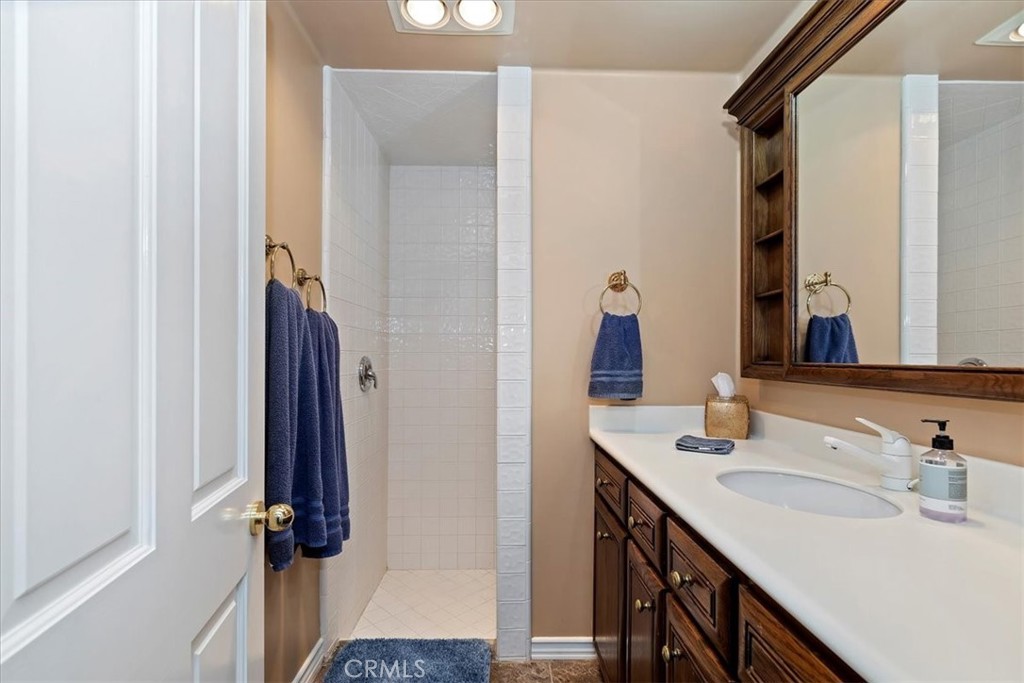 MLS #IV25200671 image #44