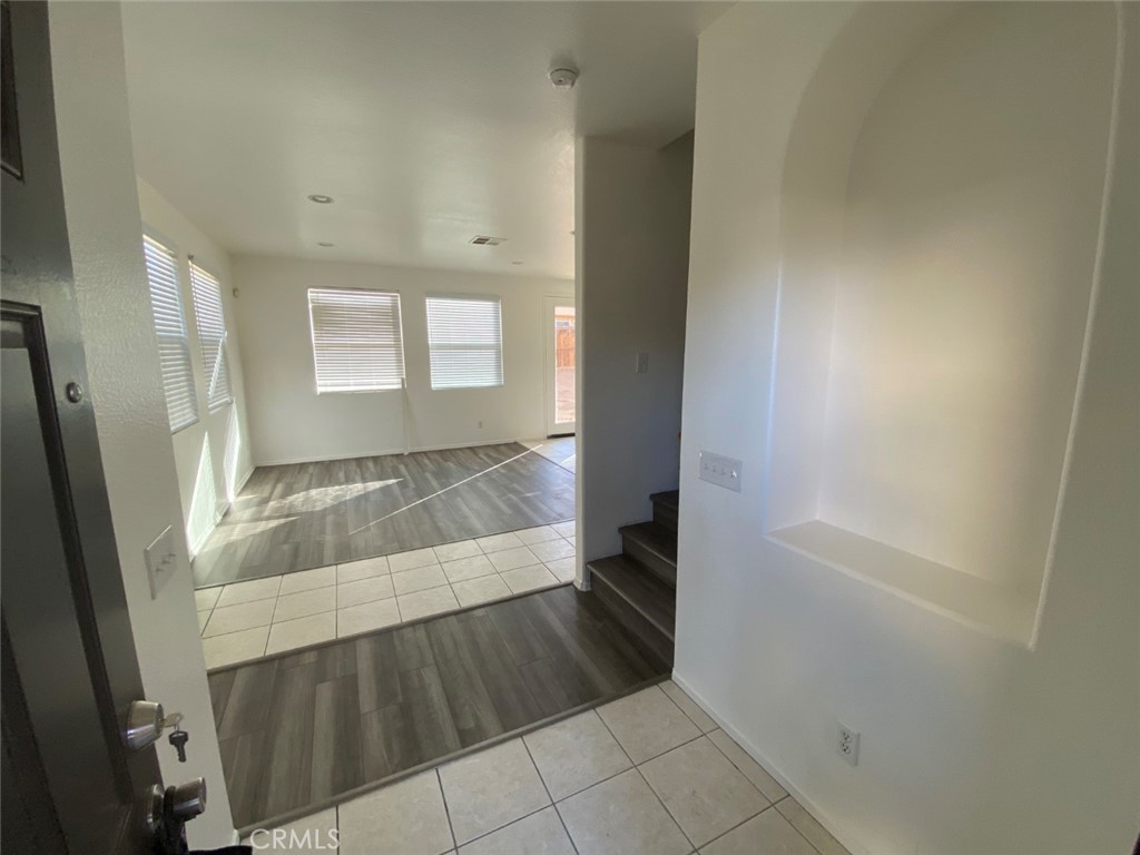 MLS #IV25202371 image #18