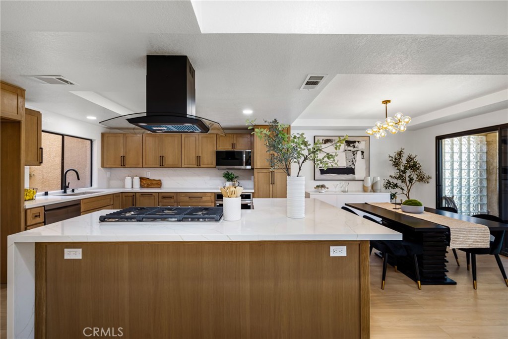 MLS #IV25206988 image #10