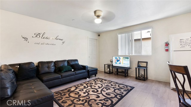 MLS #IV25207369 image #1