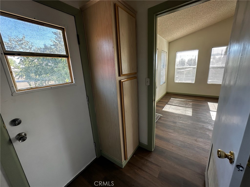 MLS #IV25211131 image #25