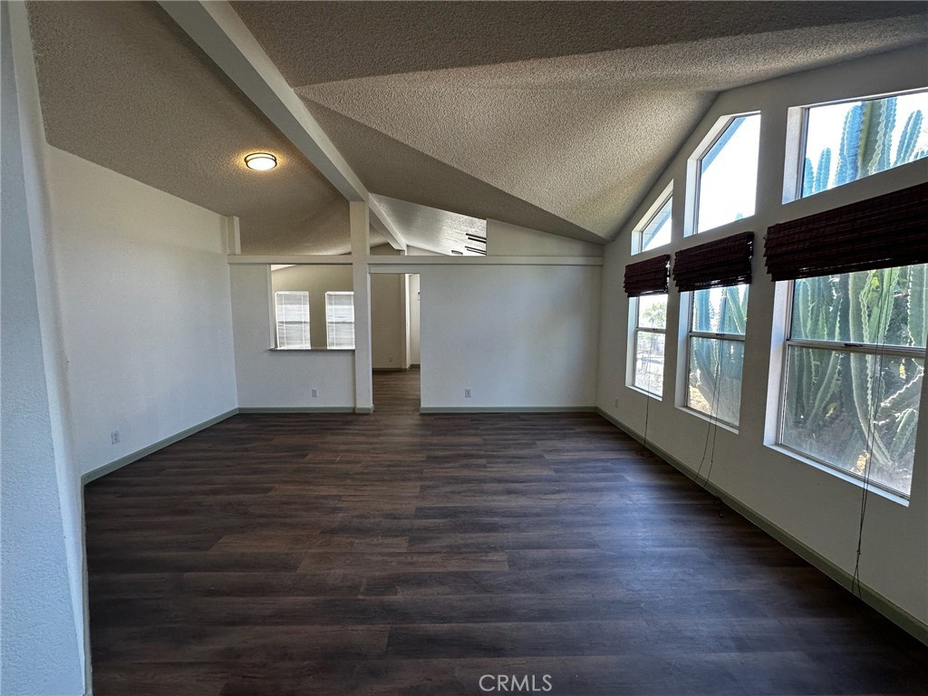 MLS #IV25211131 image #28