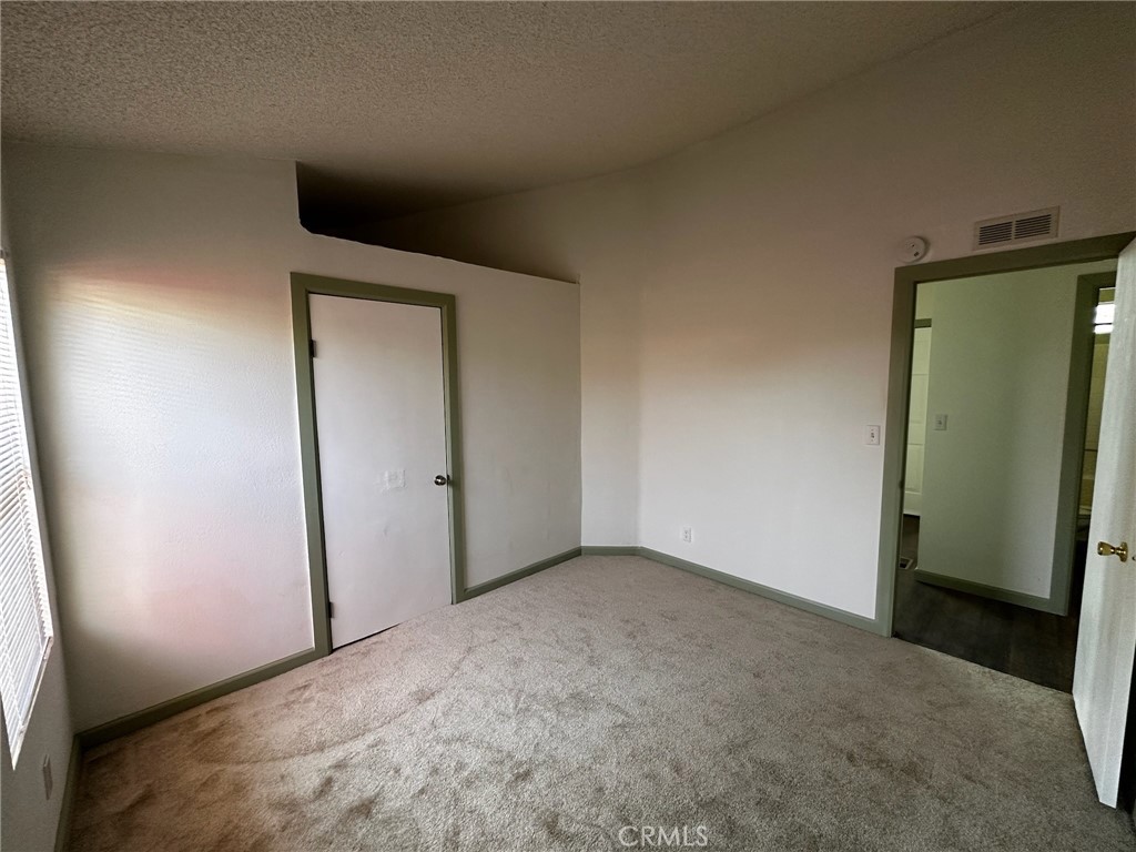 MLS #IV25211131 image #29