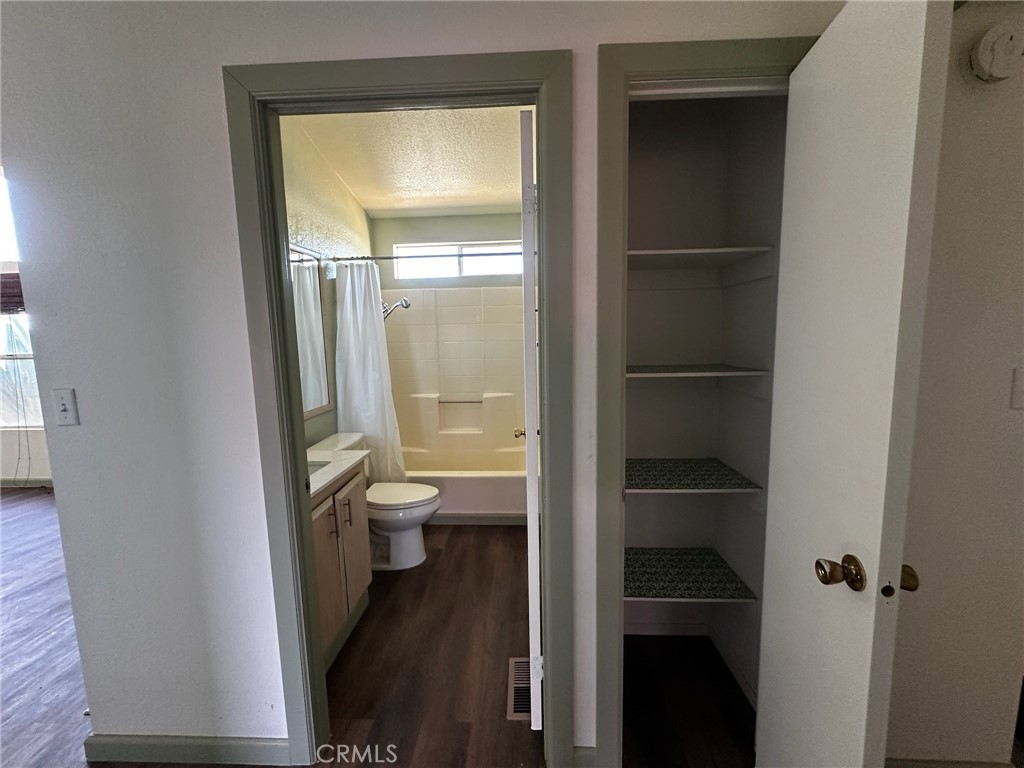 MLS #IV25211131 image #32