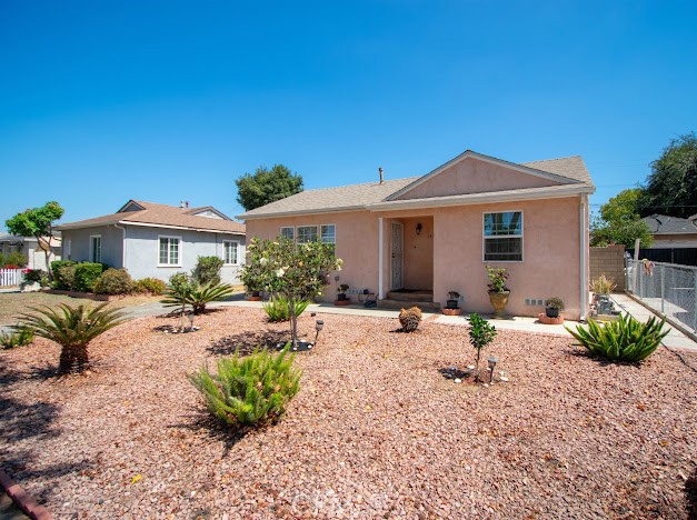 MLS #IV25214278 image #0