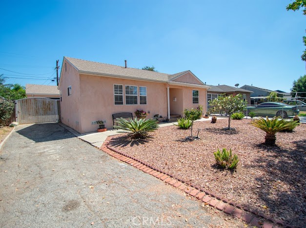 MLS #IV25214278 image #1