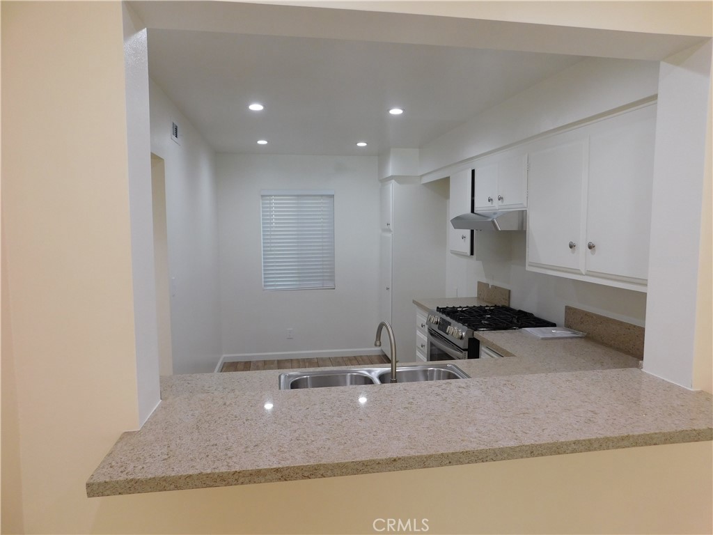 MLS #IV25214593 image #16