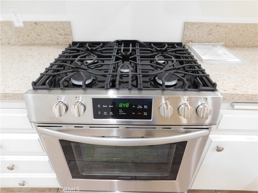 MLS #IV25214593 image #9