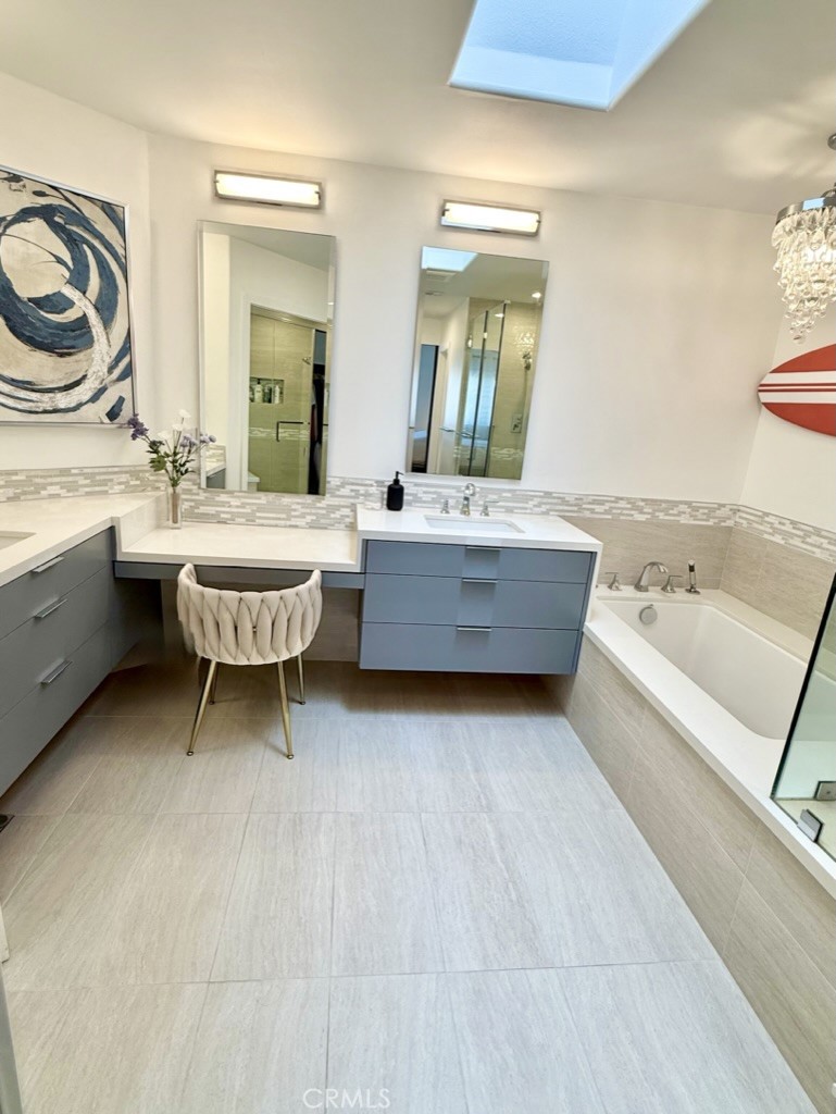 MLS #IV25214624 image #10