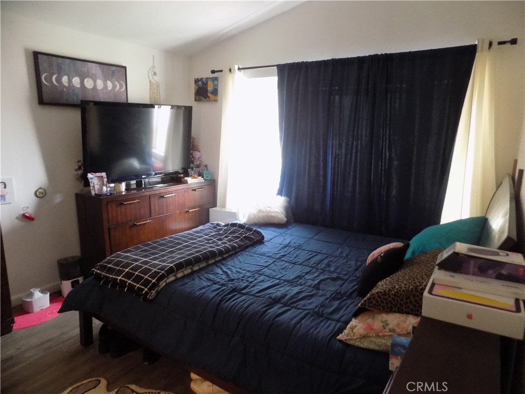 MLS #IV25215218 image #3