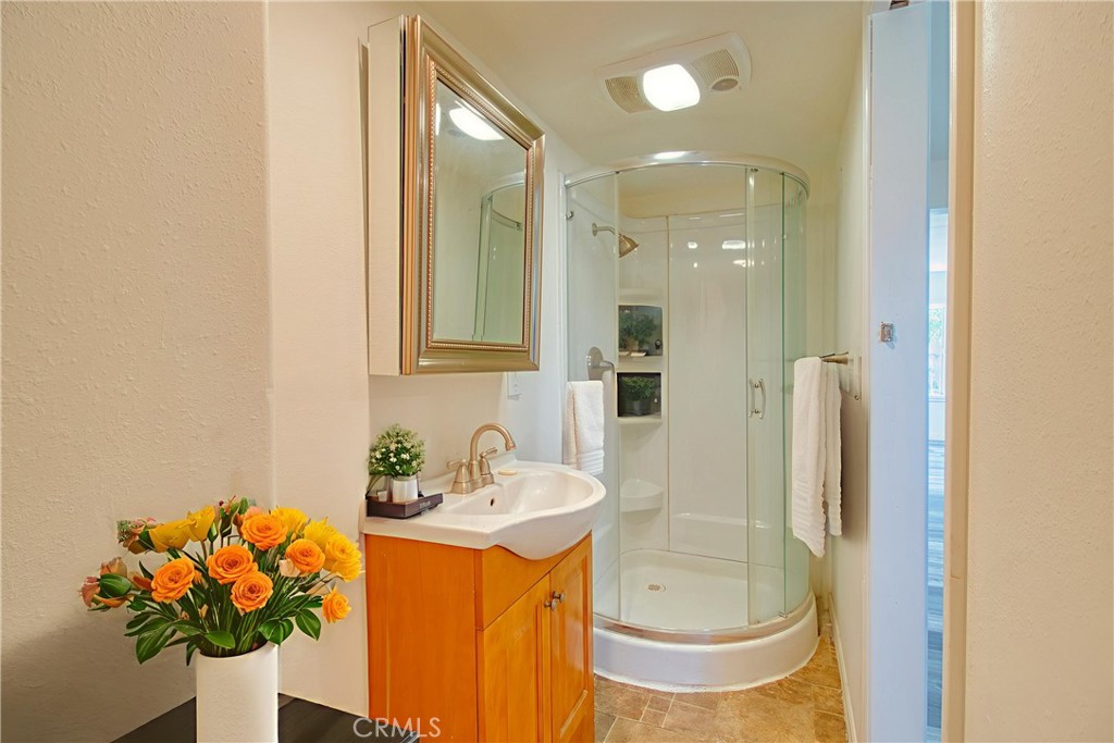 MLS #IV25215338 image #9