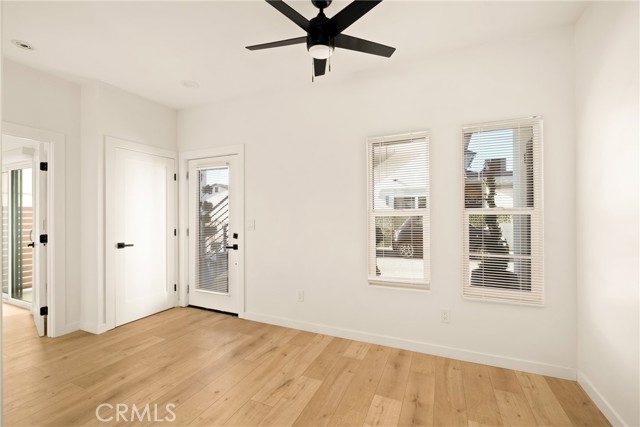 MLS #IV25215778 image #32