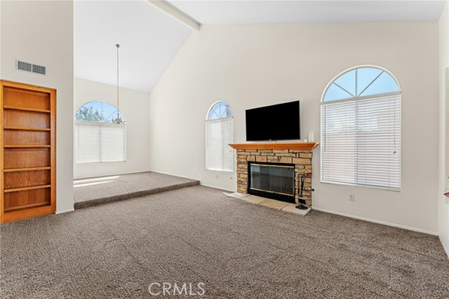 MLS #IV25216122 image #14