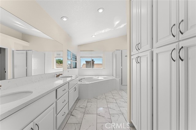 MLS #IV25216122 image #22