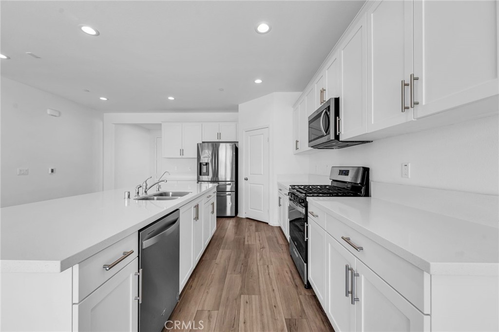 MLS #IV25216206 image #10