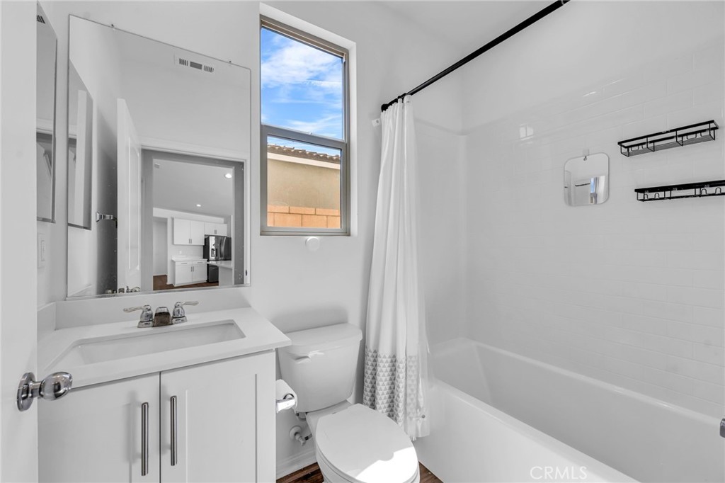 MLS #IV25216206 image #21