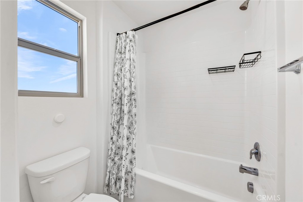 MLS #IV25216206 image #34